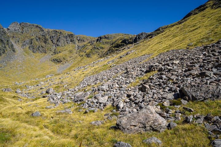 The ascent to Travers Saddle
