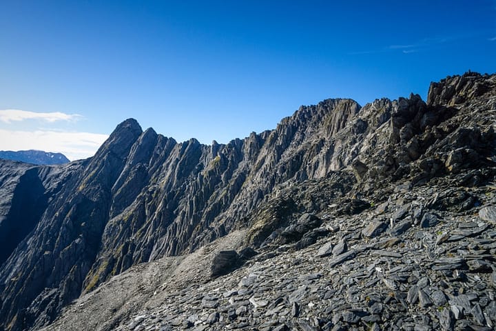 The gnarly ridgeline between Peak 2084 and 2081