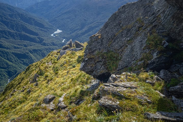 On the ridgeline, descending to Johanson Peak